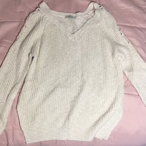 Oversized criss cross shoulder creme sweater
